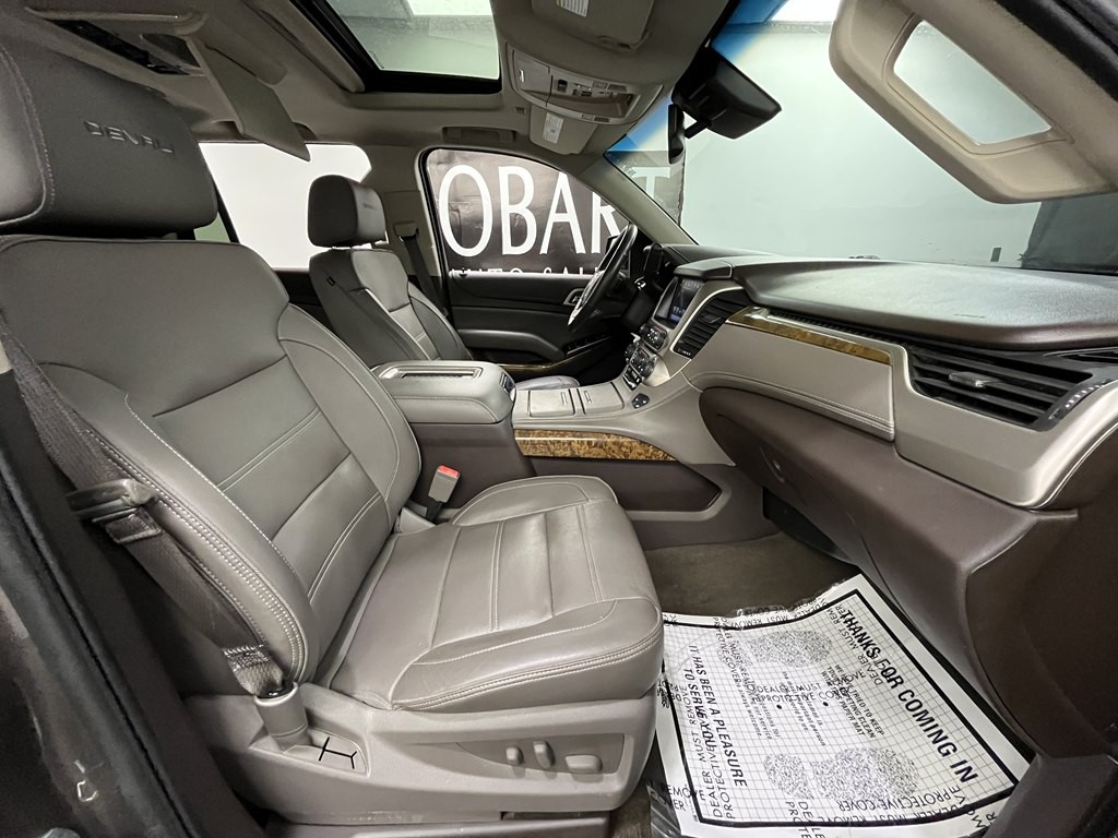 2016 GMC Yukon Image 9