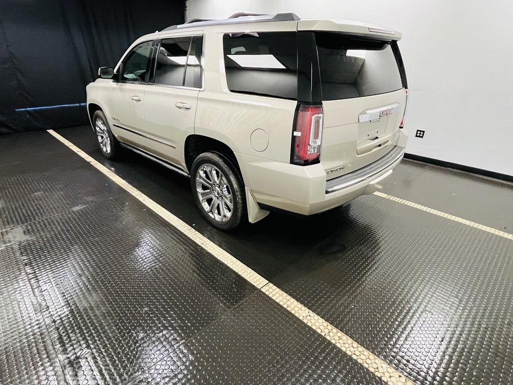 2017 GMC Yukon Image 4