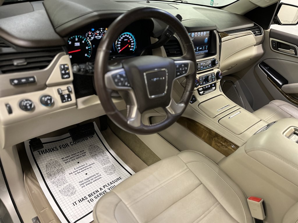 2017 GMC Yukon Image 9