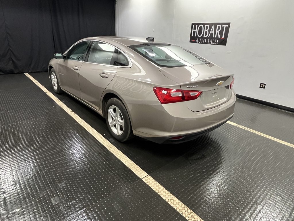 2022 Chevrolet Malibu Image 4