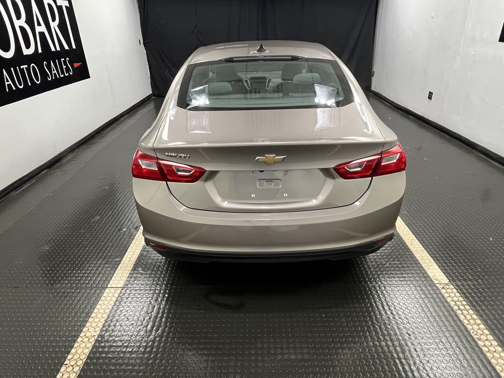 2022 Chevrolet Malibu Image 5