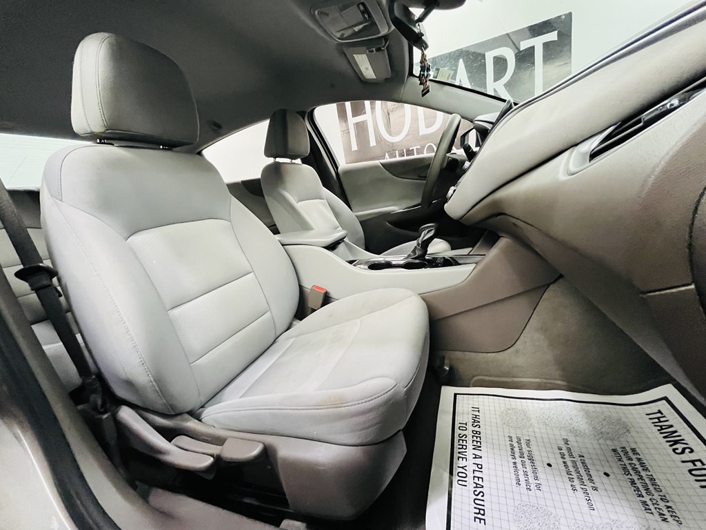 2022 Chevrolet Malibu Image 11