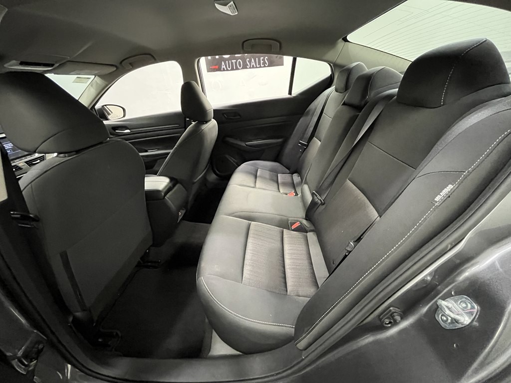 2024 Nissan Altima Image 14