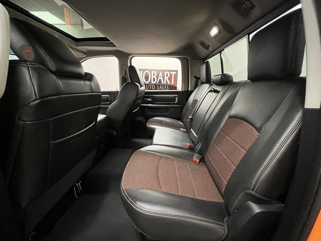 2015 RAM 1500 Image 12