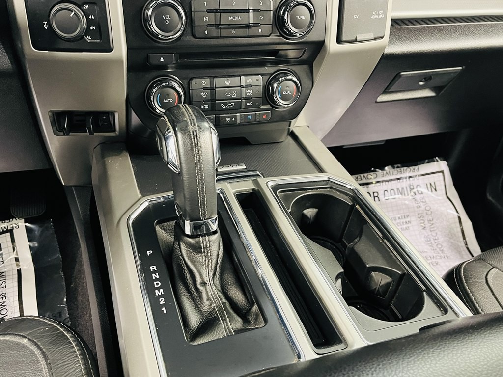 2015 Ford F-150 Image 18
