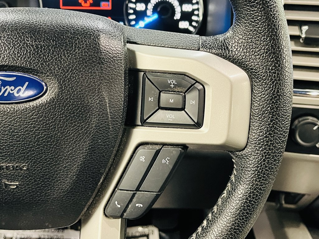 2015 Ford F-150 Image 24
