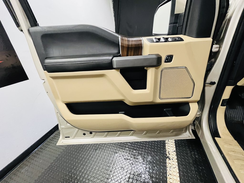 2017 Ford F-150 Image 7