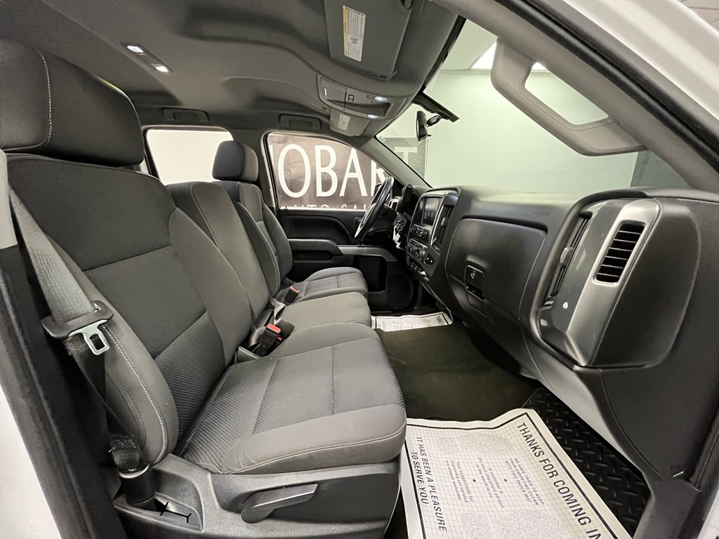 2018 Chevrolet Silverado 1500 Image 12