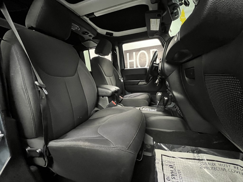 2015 Jeep Wrangler Unlimited Image 11