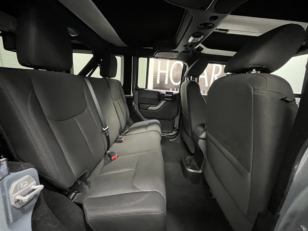 2015 Jeep Wrangler Unlimited Image 14