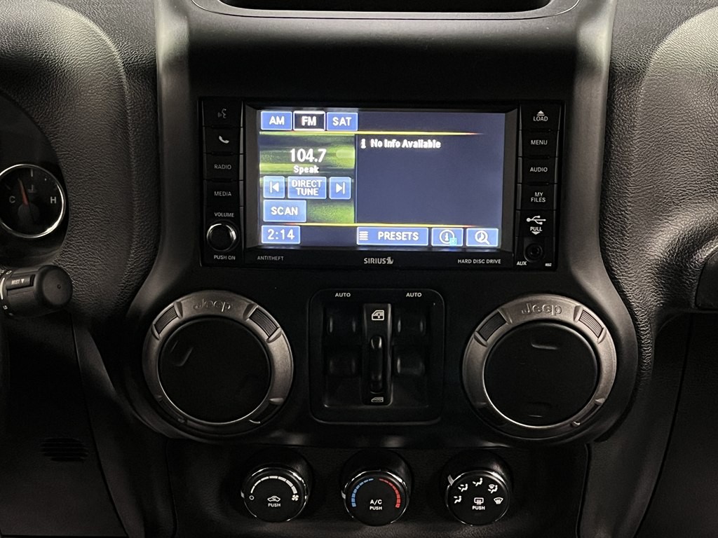 2015 Jeep Wrangler Unlimited Image 17