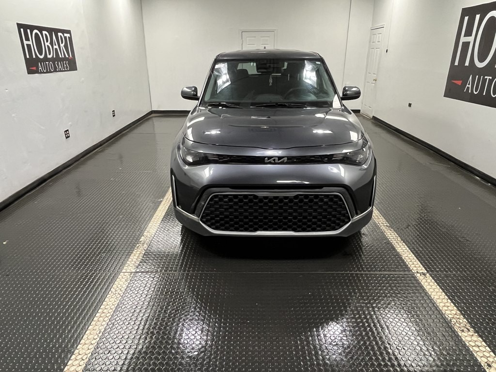 2023 Kia Soul Image 2