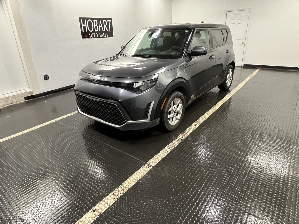 2023 Kia Soul Image 3