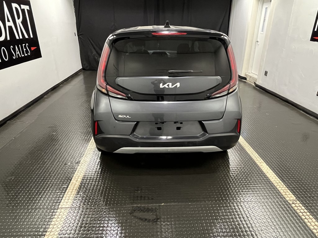 2023 Kia Soul Image 5
