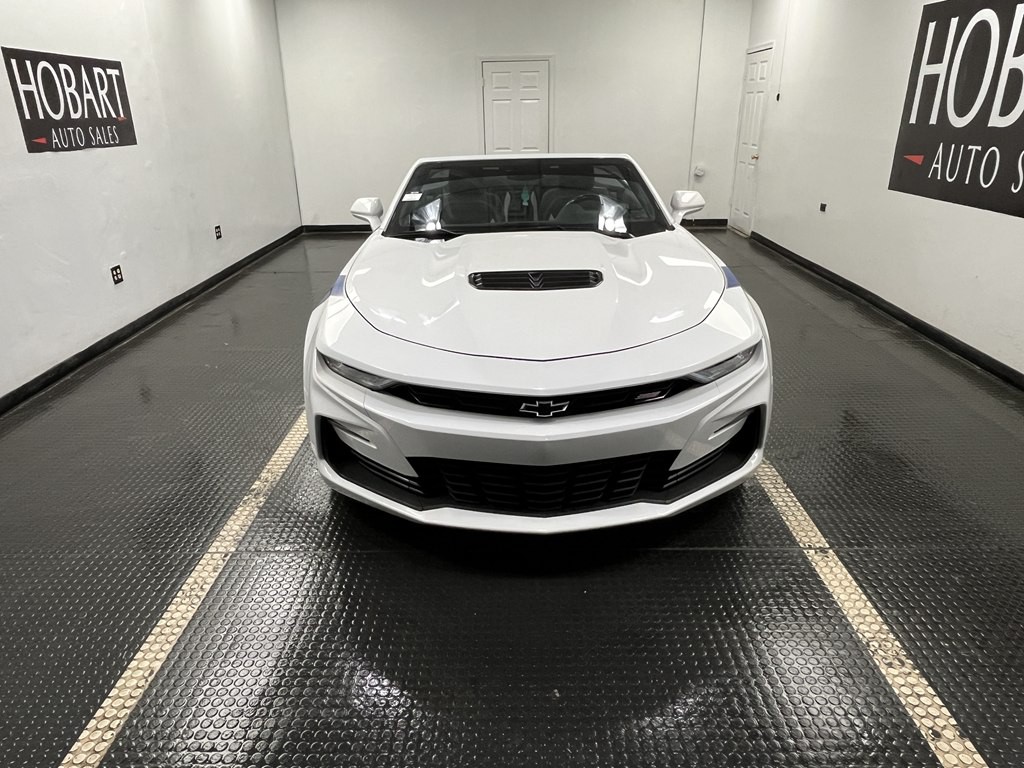 2021 Chevrolet Camaro Image 3