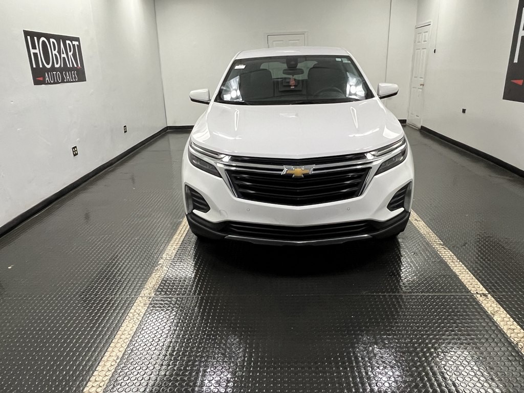 2024 Chevrolet Equinox Image 2