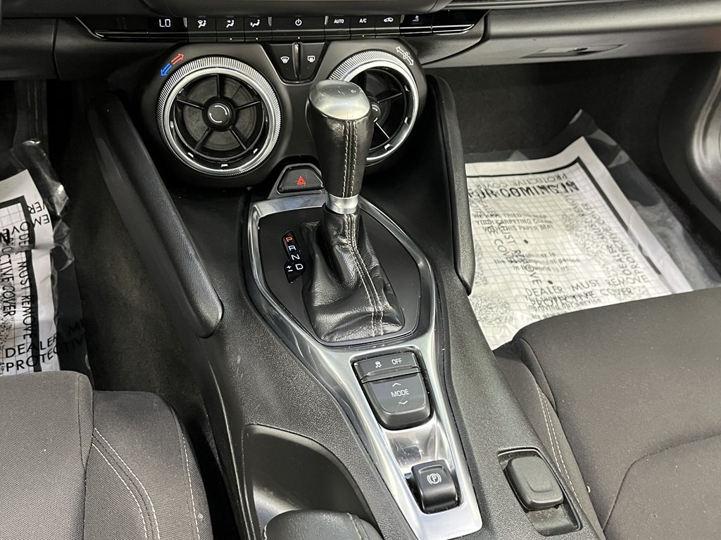 2023 Chevrolet Camaro Image 17