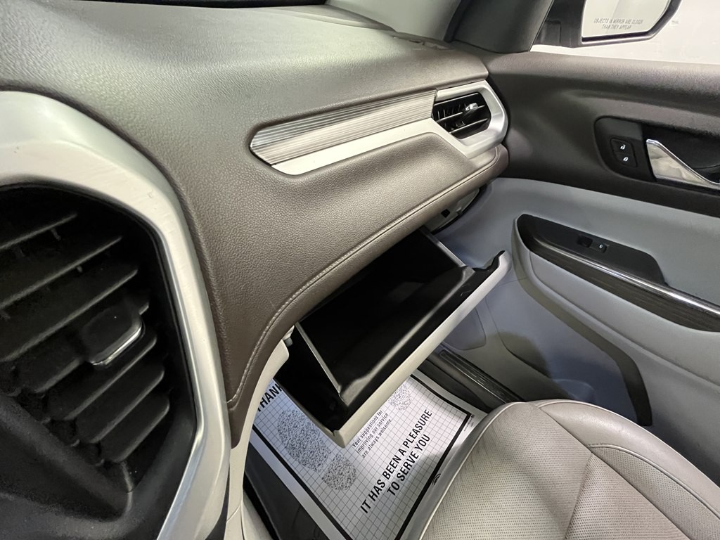 2019 GMC Acadia Image 24