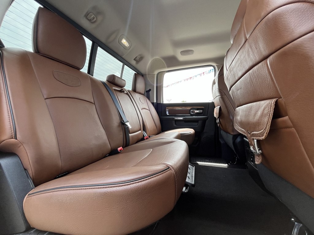 2015 RAM 1500 Image 17