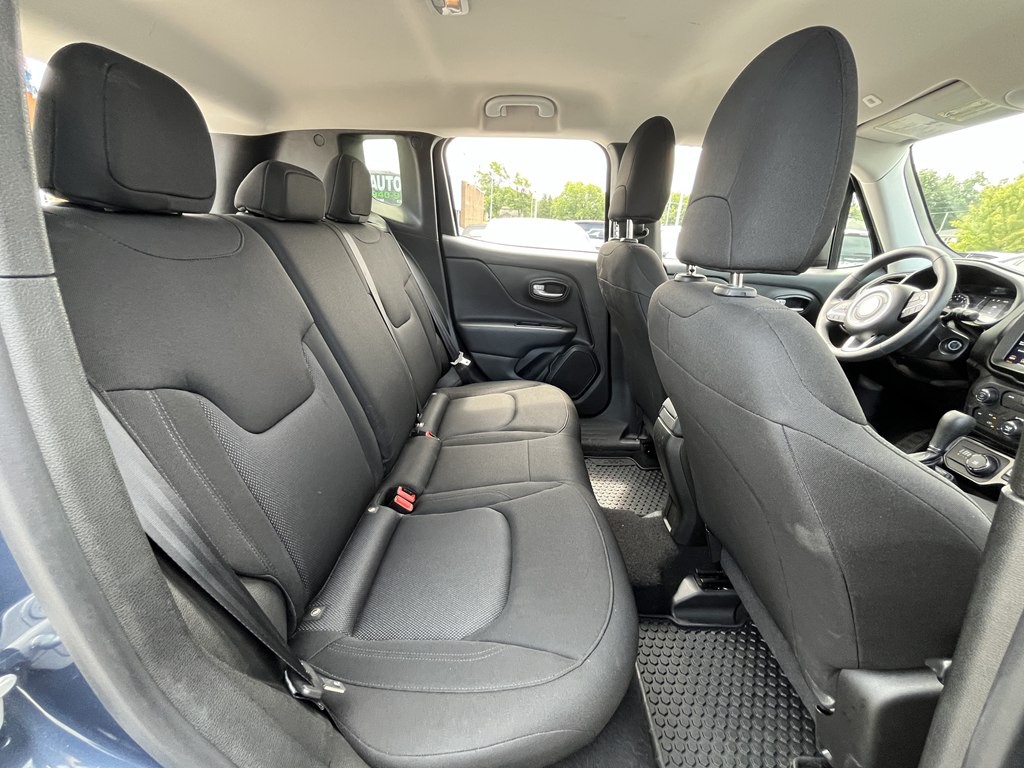 2023 Jeep Renegade Image 12