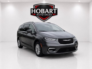 Image for 2022 Chrysler Pacifica Touring L ID: 7557740