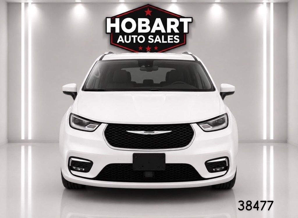 2024 Chrysler Pacifica Image 2