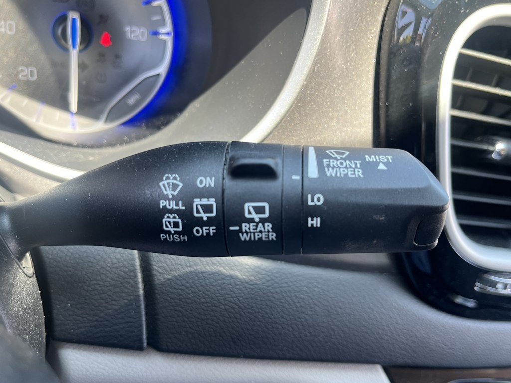 2024 Chrysler Pacifica Image 25