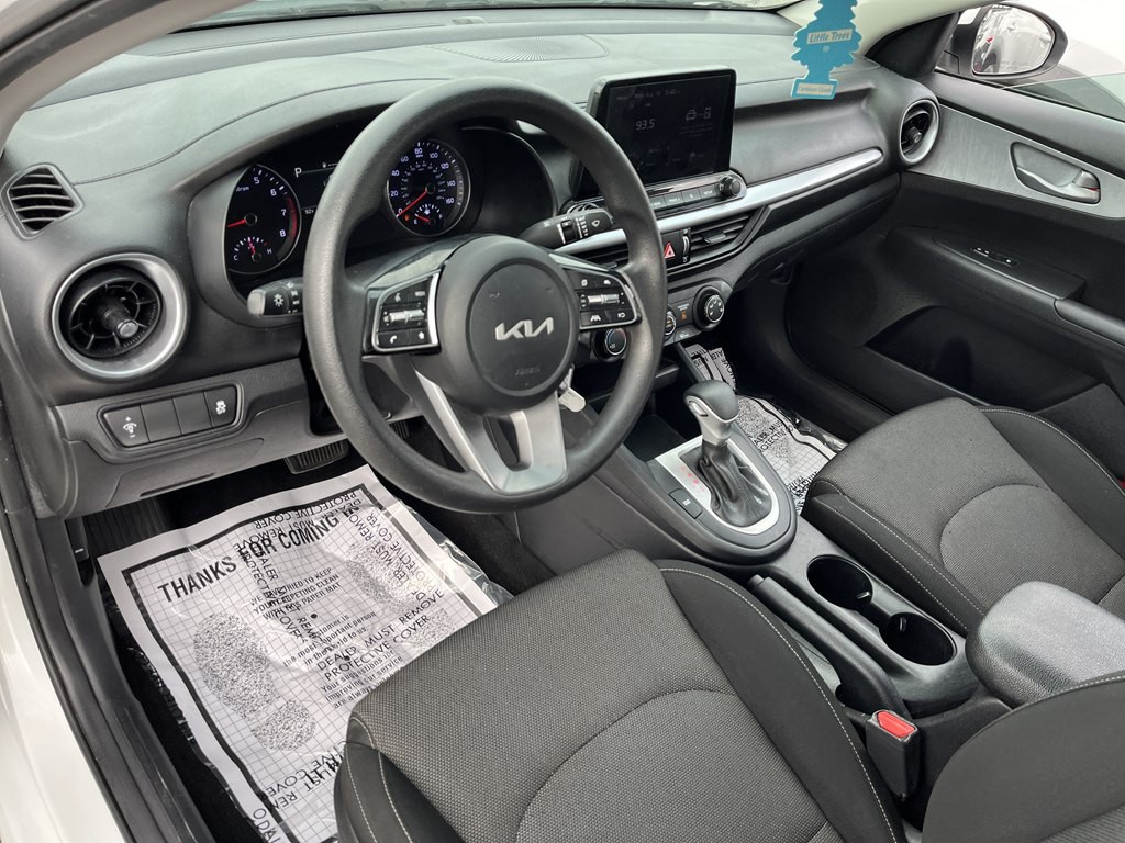 2024 Kia Forte Image 9