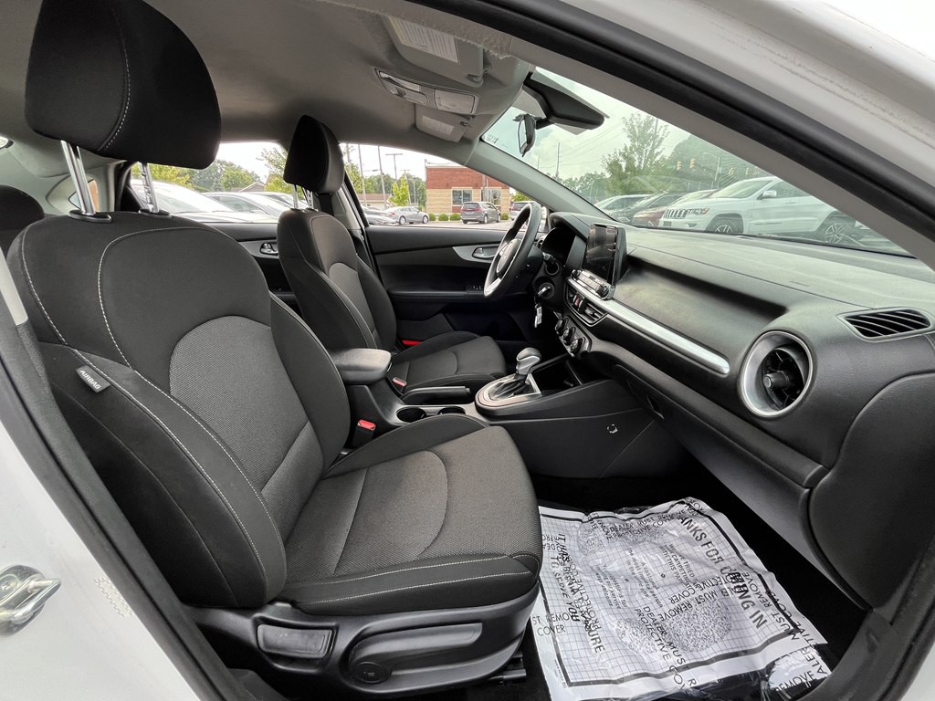 2024 Kia Forte Image 10