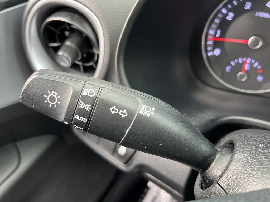 2024 Kia Forte Image 21
