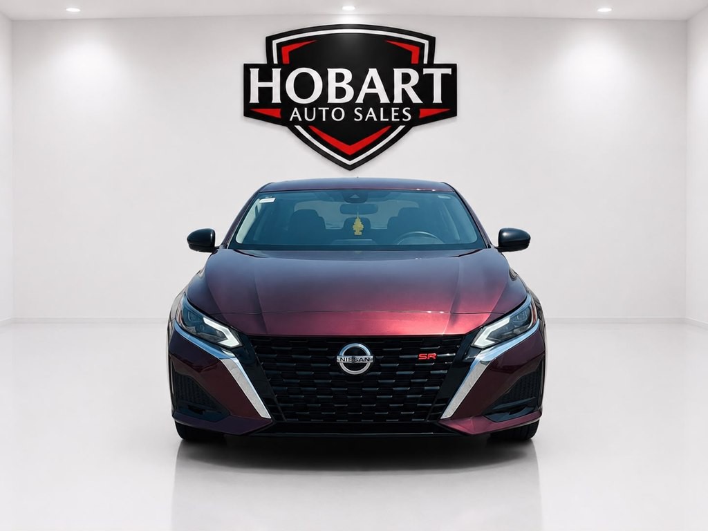 2025 Nissan Altima Image 2