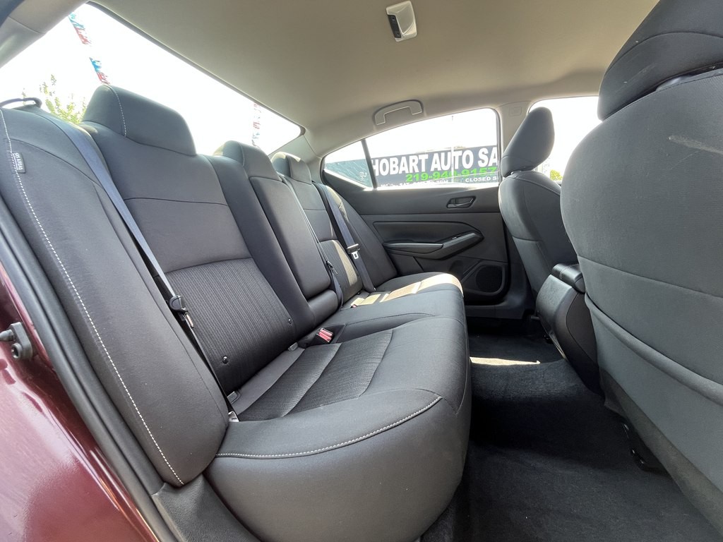 2025 Nissan Altima Image 17