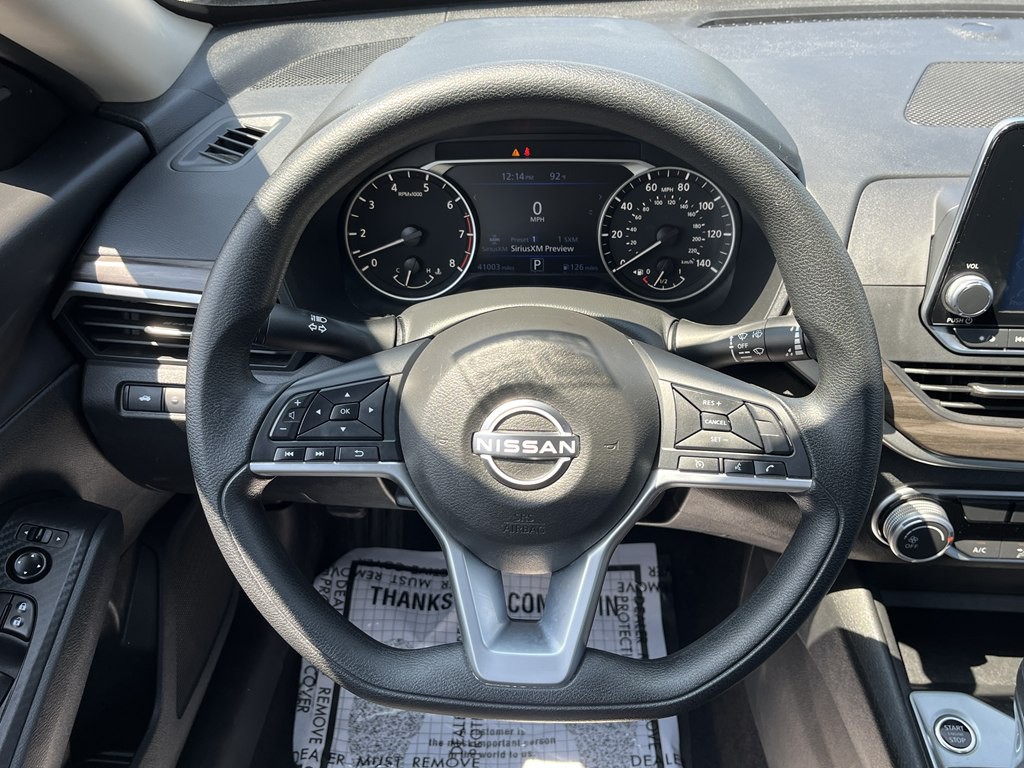 2025 Nissan Altima Image 23