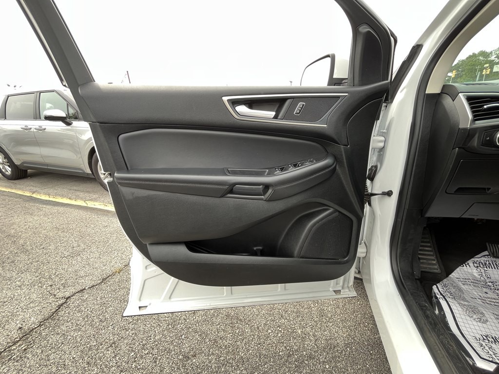 2024 Ford Edge Image 7