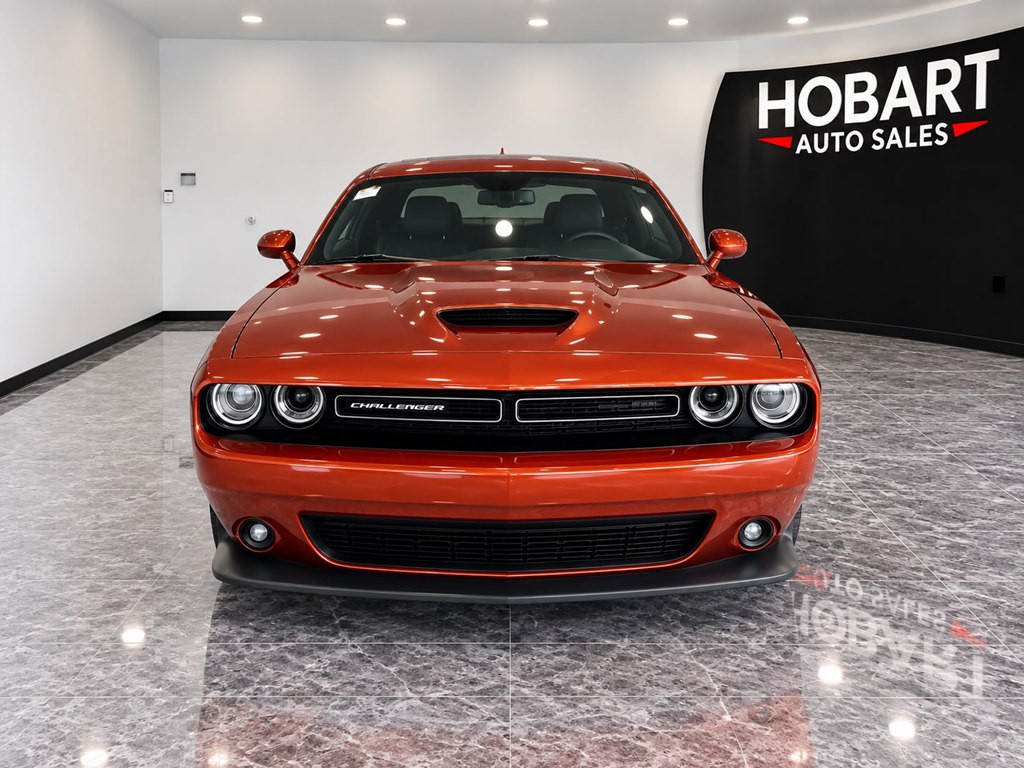 2022 Dodge Challenger Image 2