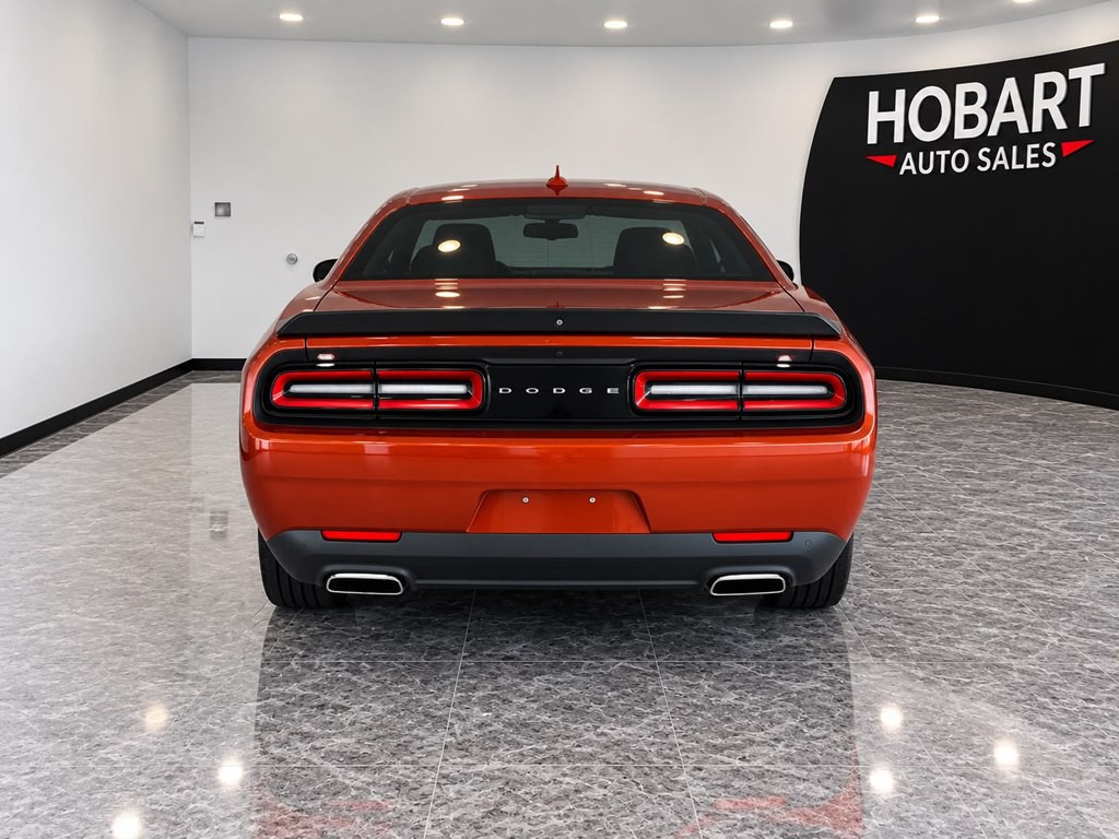 2022 Dodge Challenger Image 5