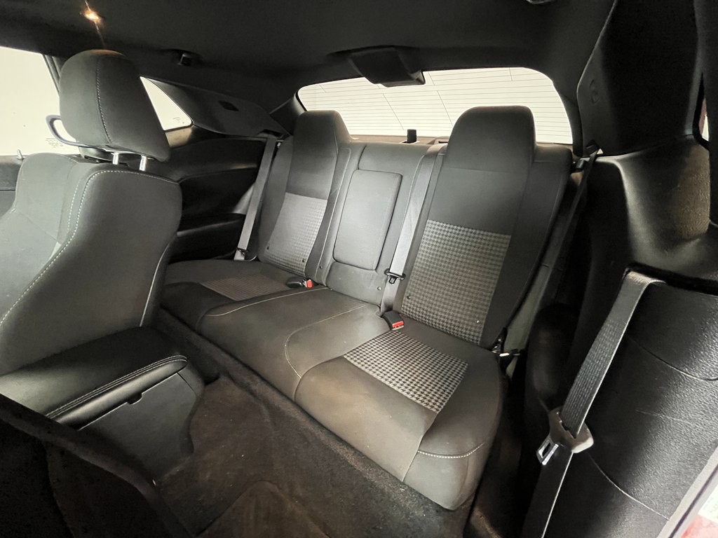 2022 Dodge Challenger Image 12