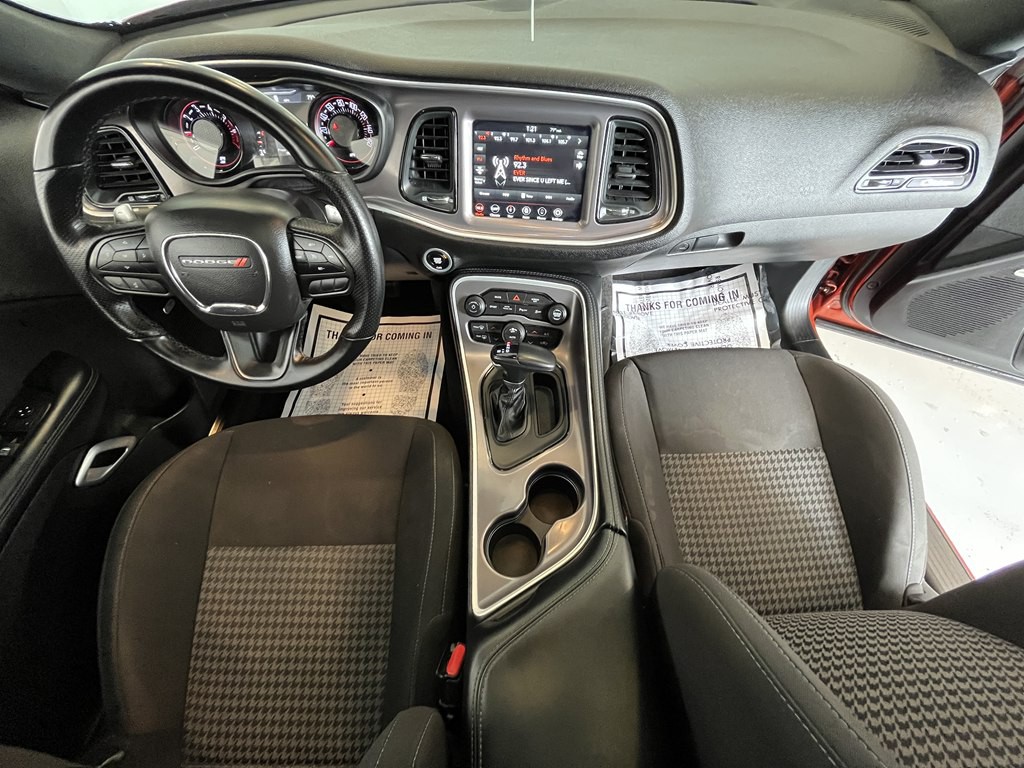 2022 Dodge Challenger Image 14