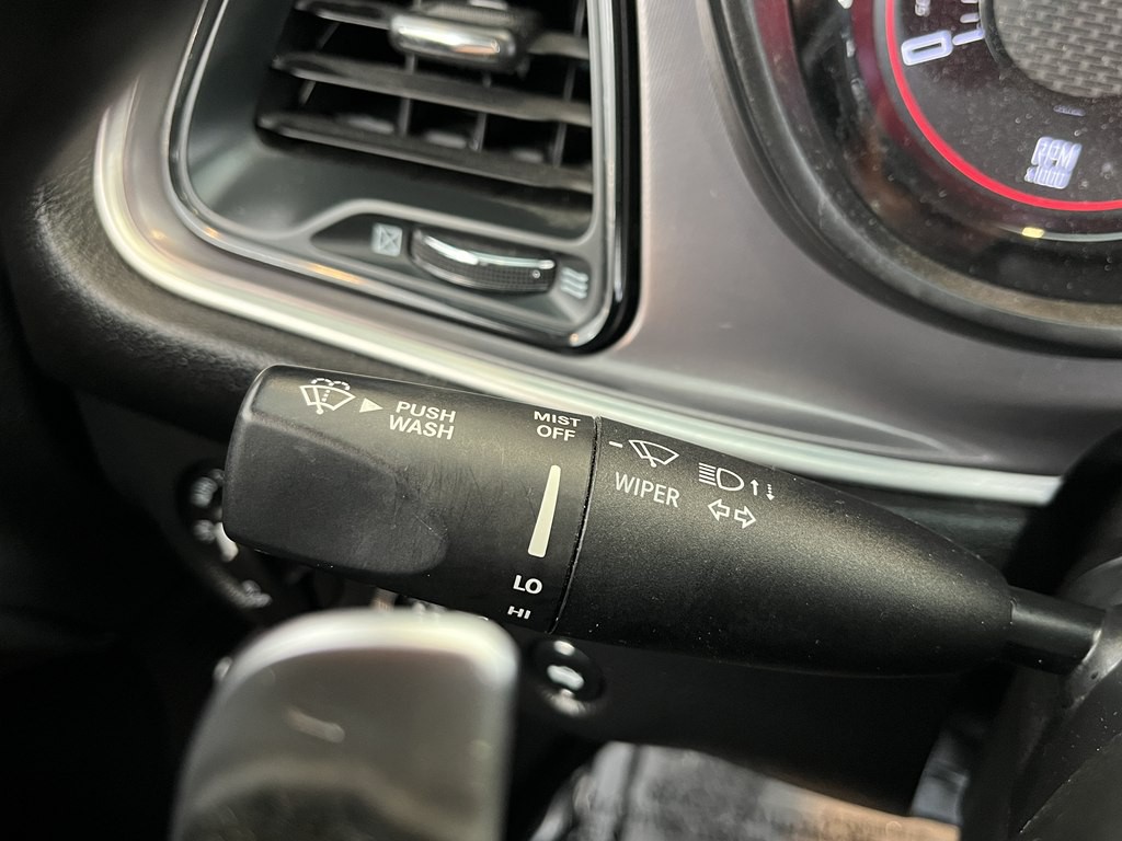 2022 Dodge Challenger Image 20