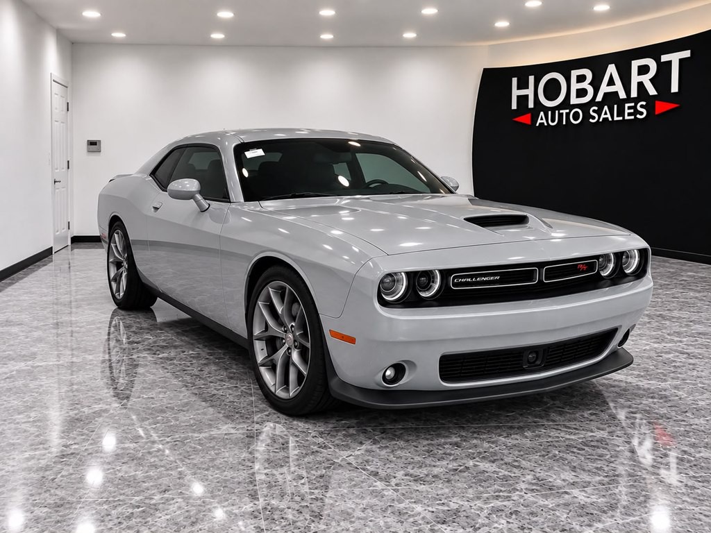 2022 Dodge Challenger Image 1