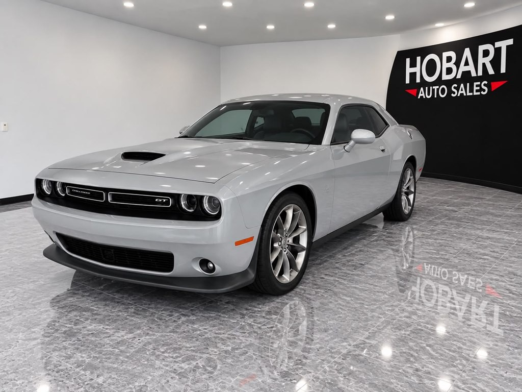 2022 Dodge Challenger Image 2