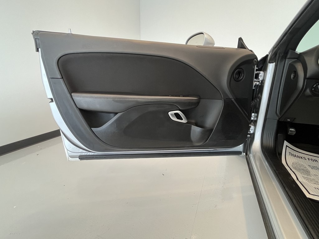 2022 Dodge Challenger Image 6