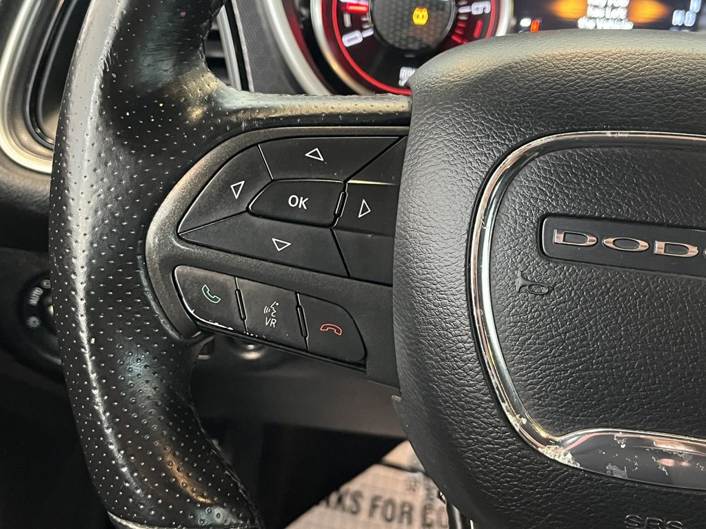 2017 Dodge Challenger Image 21
