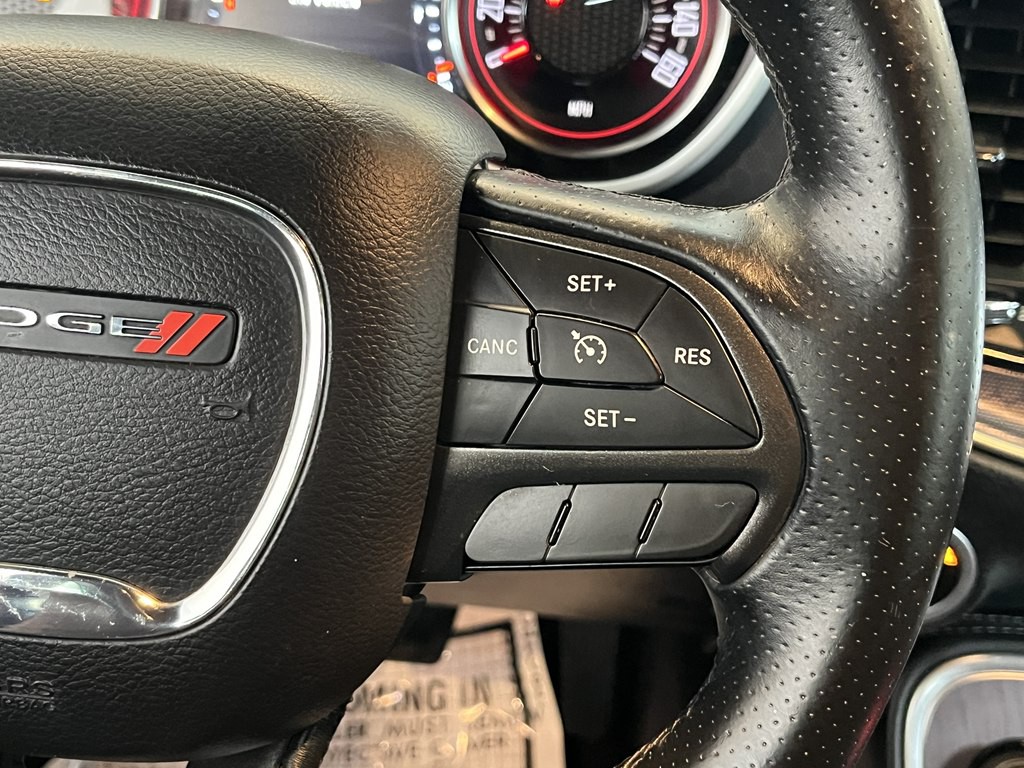 2017 Dodge Challenger Image 22