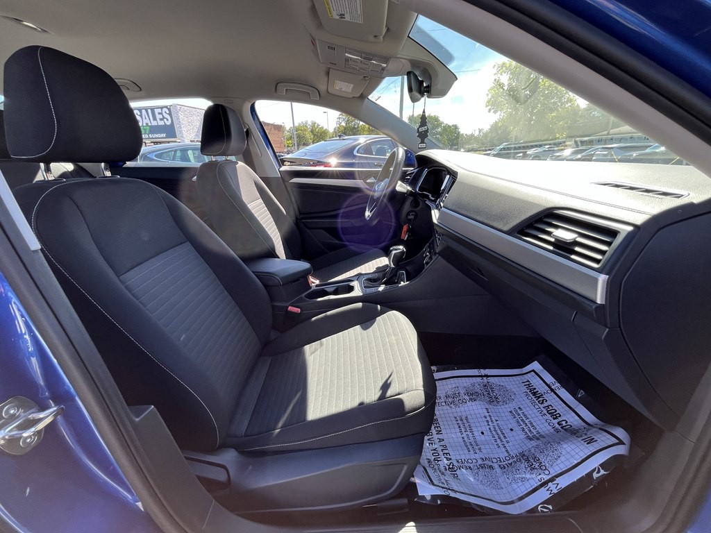 2024 Volkswagen Jetta Image 10