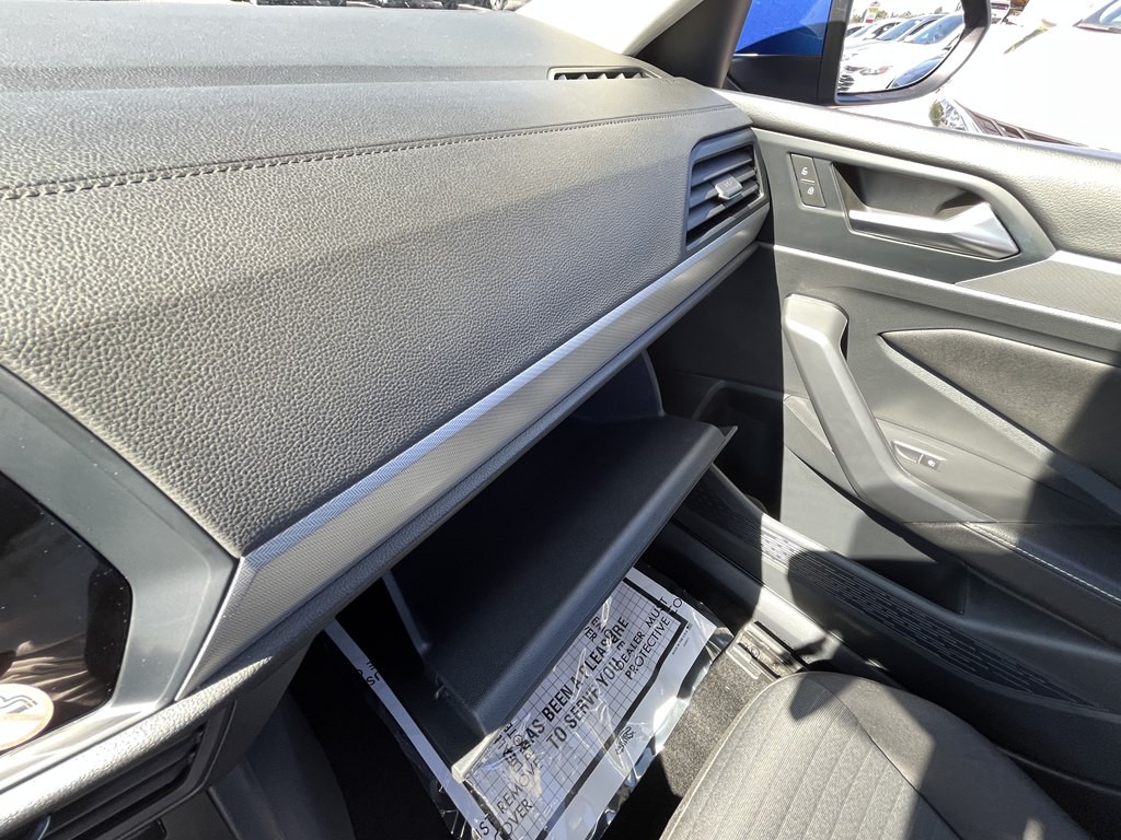 2024 Volkswagen Jetta Image 20