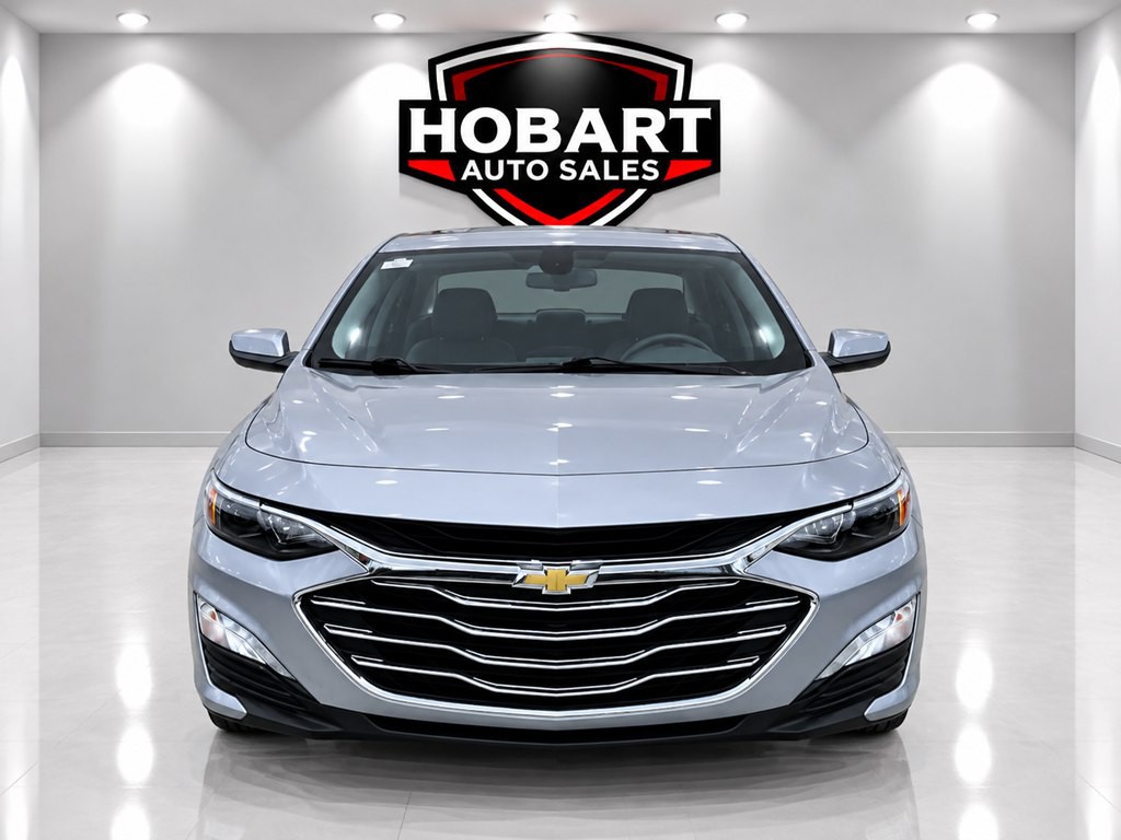 2023 Chevrolet Malibu Image 2