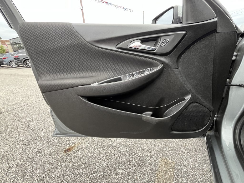 2023 Chevrolet Malibu Image 7