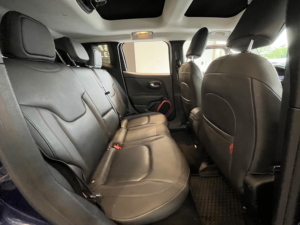 2017 Jeep Renegade Image 13
