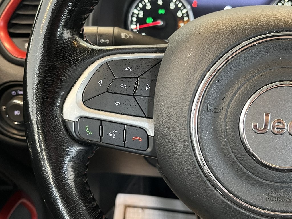 2017 Jeep Renegade Image 24